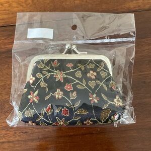 Asian Floral Brocade Kiss Lock Coin Purse Black Background